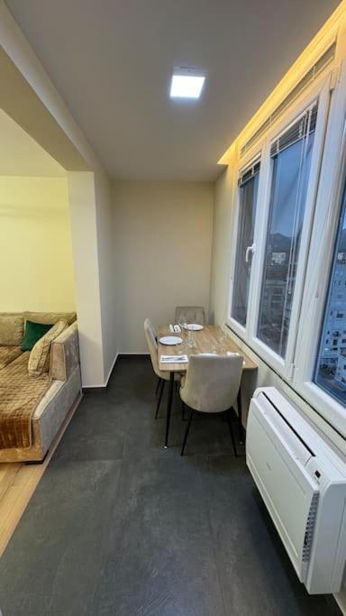 Peace And Love Luxury Apartment In Center, New Bazaar 2 Tirana Extérieur photo