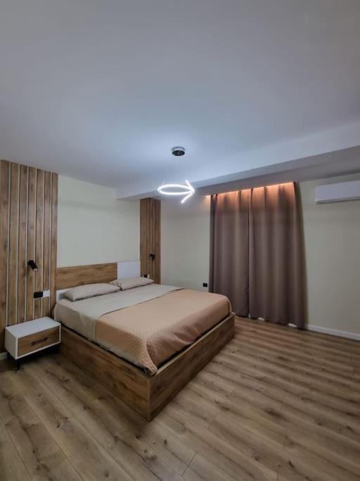 Peace And Love Luxury Apartment In Center, New Bazaar 2 Tirana Extérieur photo