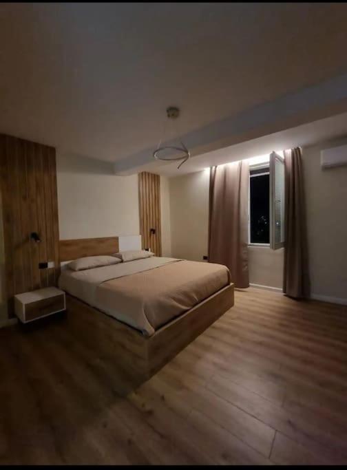 Peace And Love Luxury Apartment In Center, New Bazaar 2 Tirana Extérieur photo